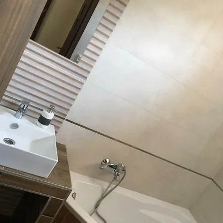 Konrad Apartman Balatonmariafurdo Exterior photo